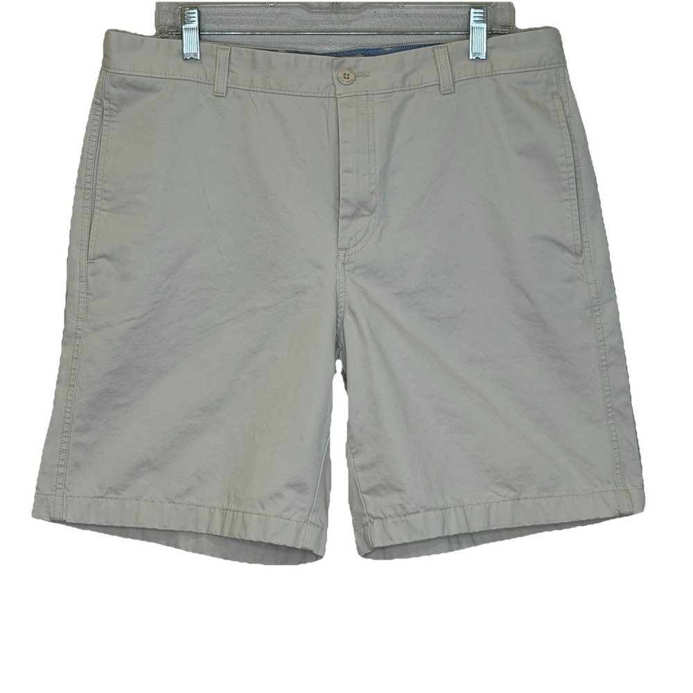 L.L. Bean Chino Shorts‎ Mens Size 35 Light Khaki Flat Front Cotton Preppy Golf